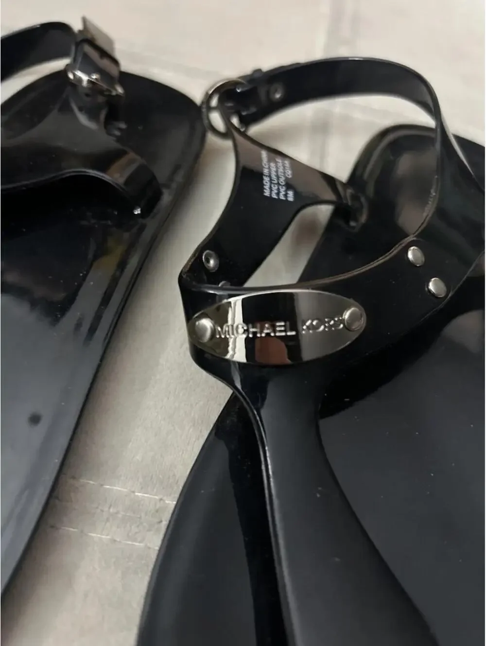 MICHAEL Michael Kors #luxury #jellysandals